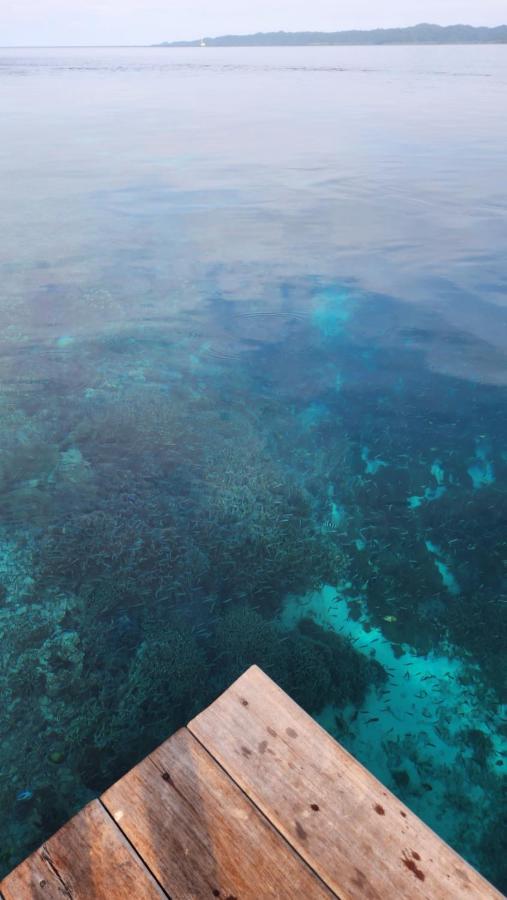 Terimakasih Homestay Pulau Mansuar Exteriér fotografie