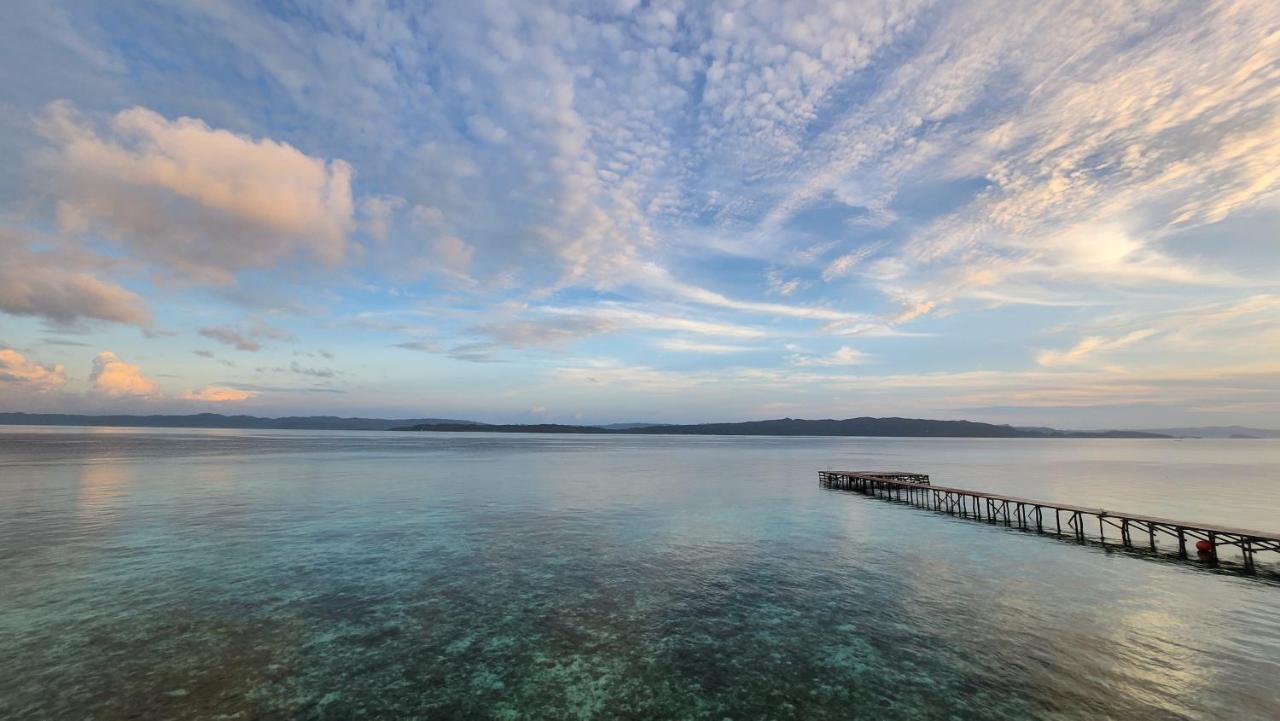 Terimakasih Homestay Pulau Mansuar Exteriér fotografie