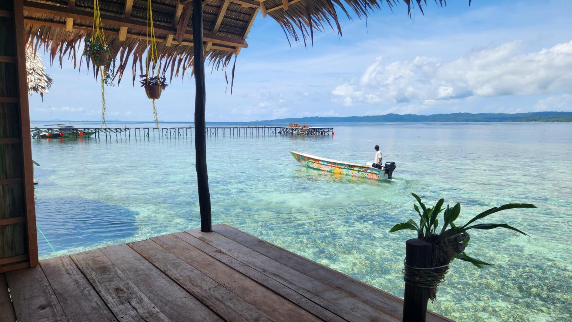 Terimakasih Homestay Pulau Mansuar Exteriér fotografie