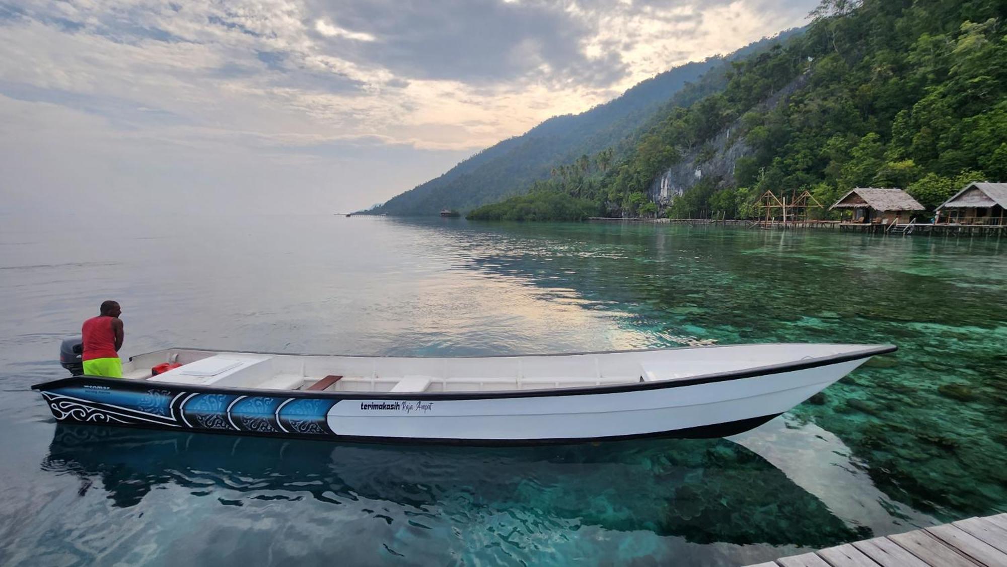 Terimakasih Homestay Pulau Mansuar Exteriér fotografie