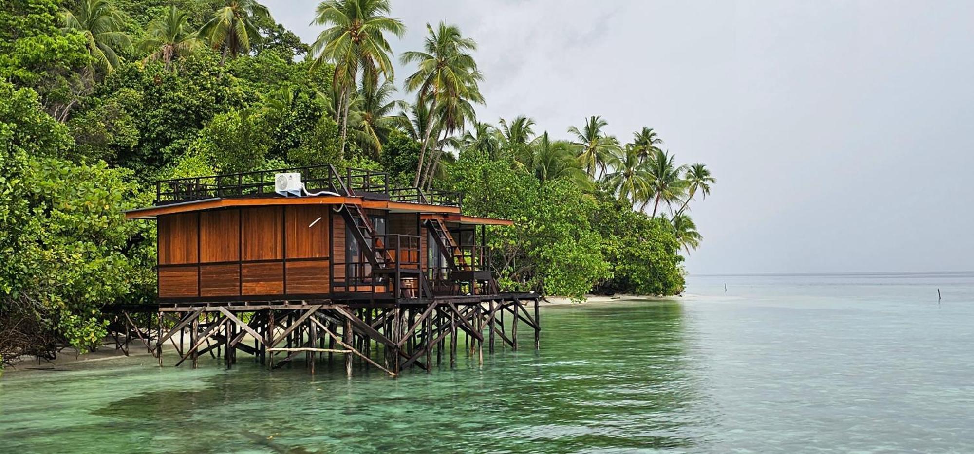 Terimakasih Homestay Pulau Mansuar Exteriér fotografie